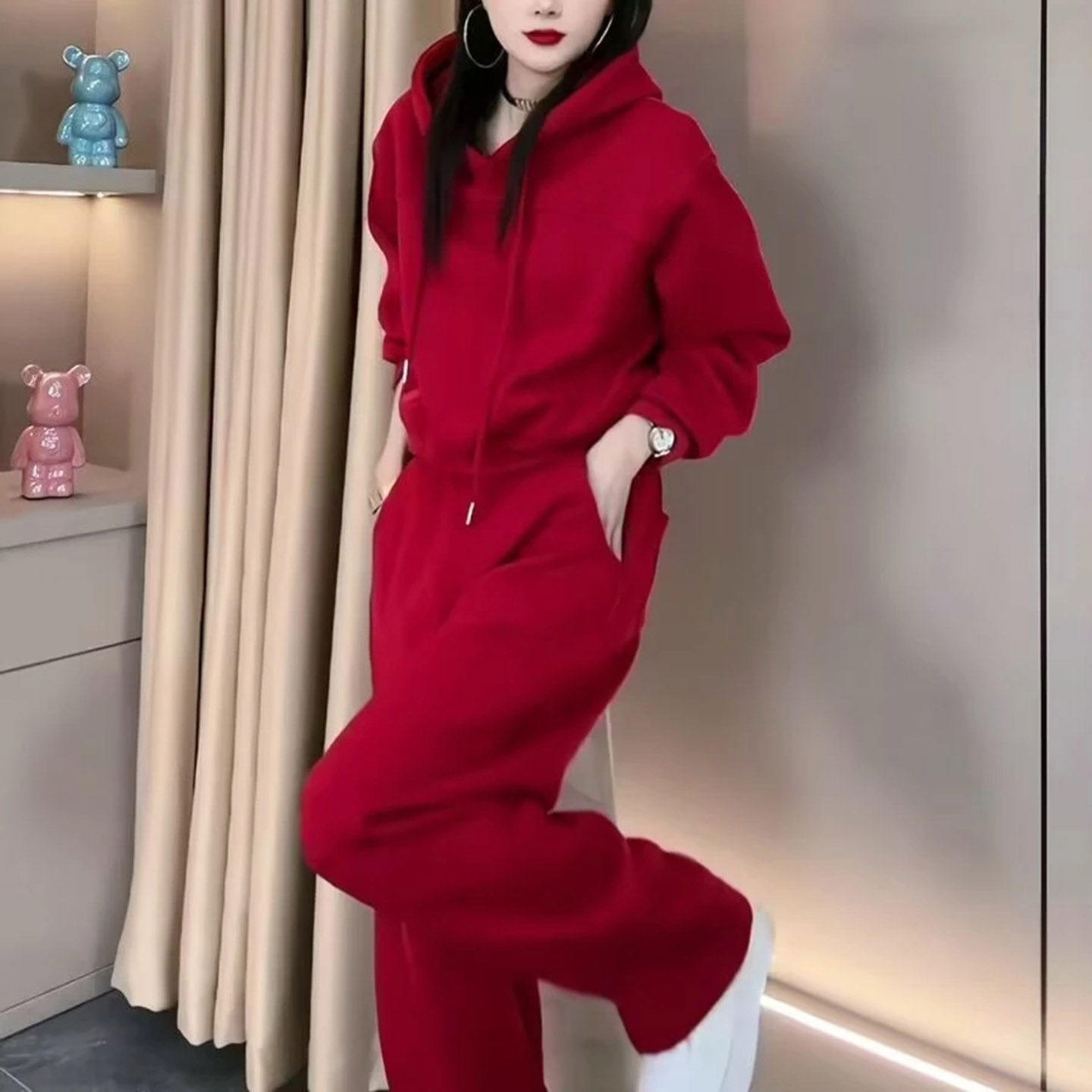 维干精选女装店2026秋冬新款气质纯色连帽卫衣女显瘦弯刀裤两件a6