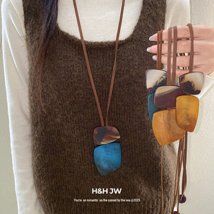 毛衣链牛角秋冬配饰 长款 复古皮绳挂坠蓝色吊坠项链女时尚 气质个性