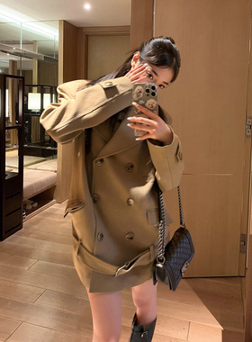 SUNONEONE 大翻领经典廓形短款风衣女秋季新款韩系设计感西装外套