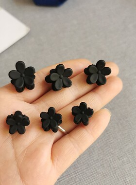 韩版新款梅花小抓夹哑光黑色可爱