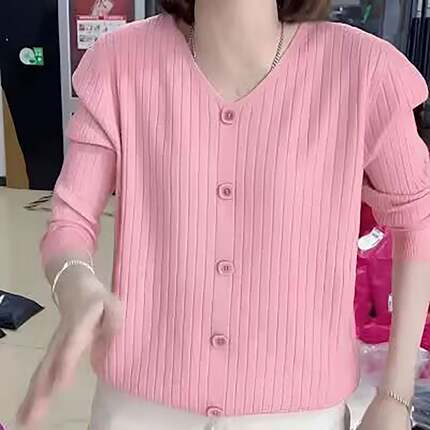 腾润丰女装2026春秋新款针织衫女士时尚V领打底衫薄款减龄小衫a7