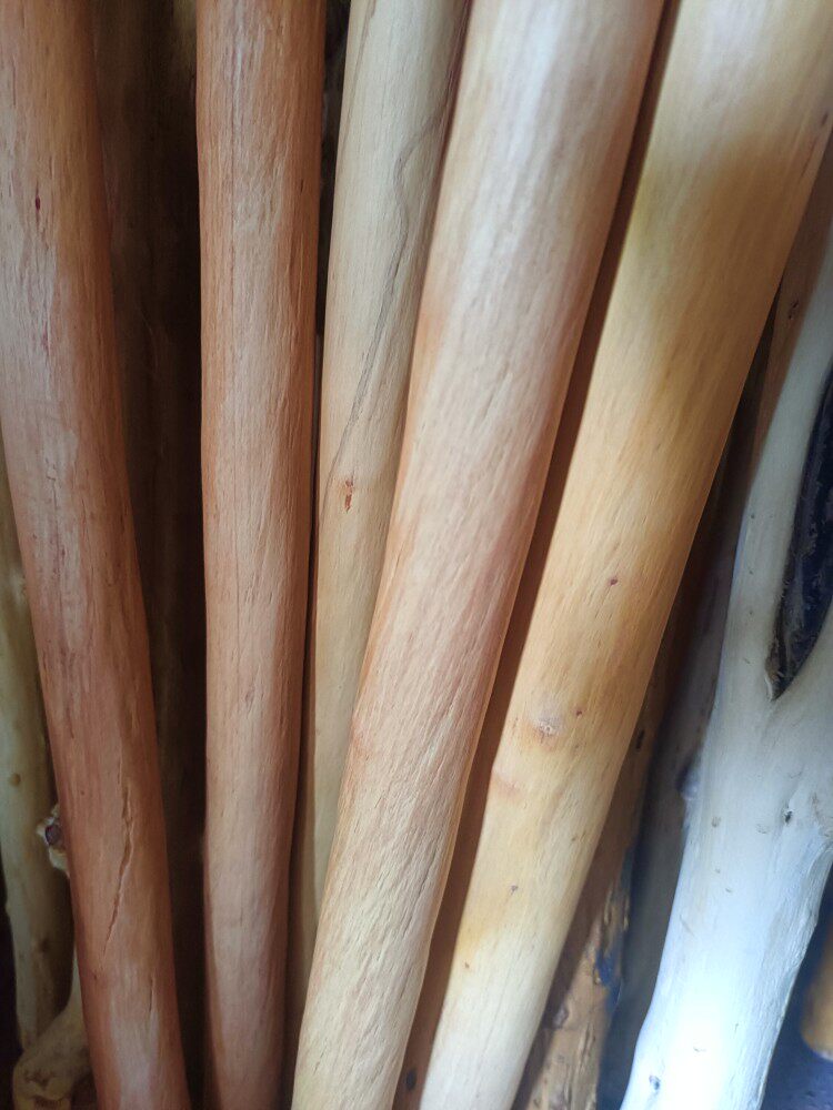 新款西秦岭野生红荀子鞭杆棍武术棍十三把表演棍长度120厘米到135