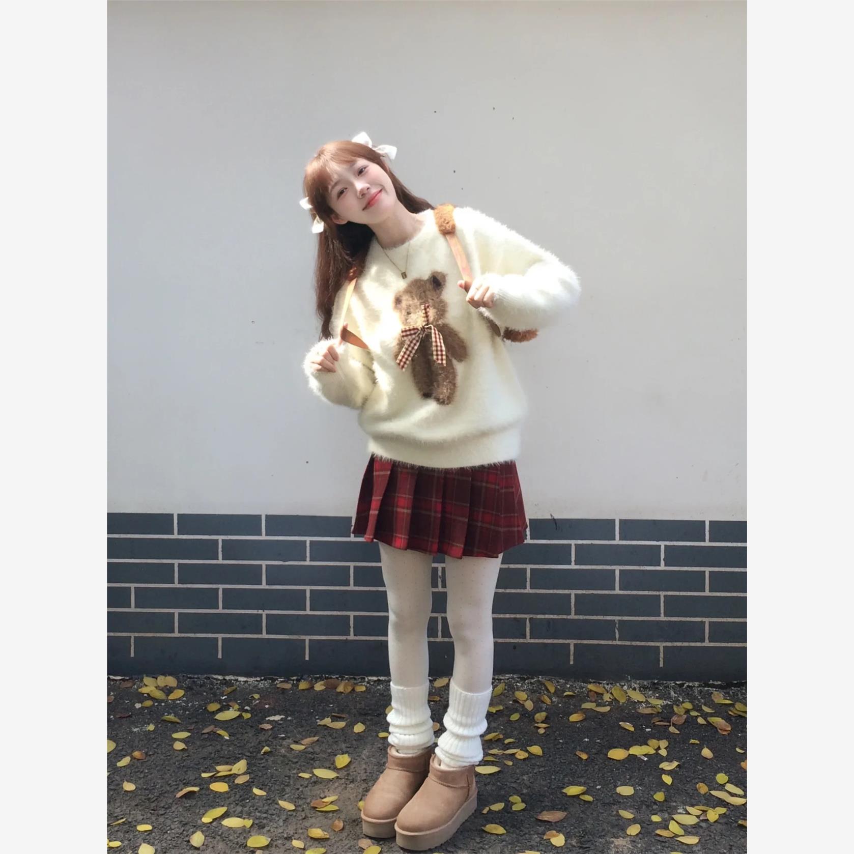 甜美软糯马海毛小熊圆领毛衣女套头加厚小个子内搭针织衫秋冬上衣
