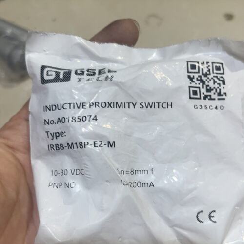 议价吉诺接近开关IRB8-M18P-E2IRB8M18PE2IRB8M18PE2