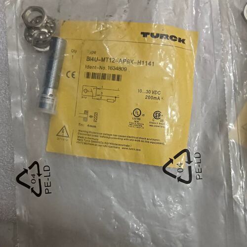 2AP6XH1141传感器BI4UMT12AP6XH1141BI2-EM12E-AP6XBI5-EM18-AP6X