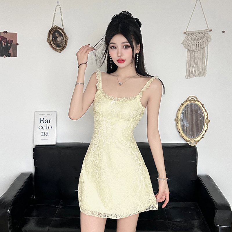 法式甜美少女方领提花吊带蕾丝裙