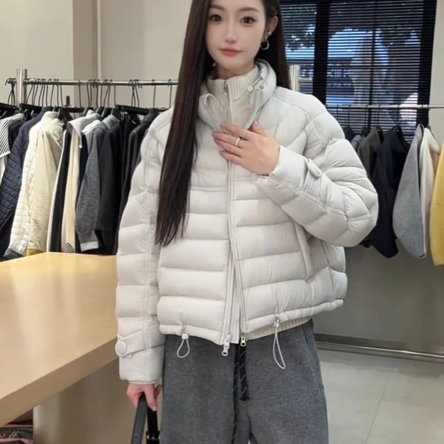 泡芙云感排骨羽绒服女短款白鸭绒