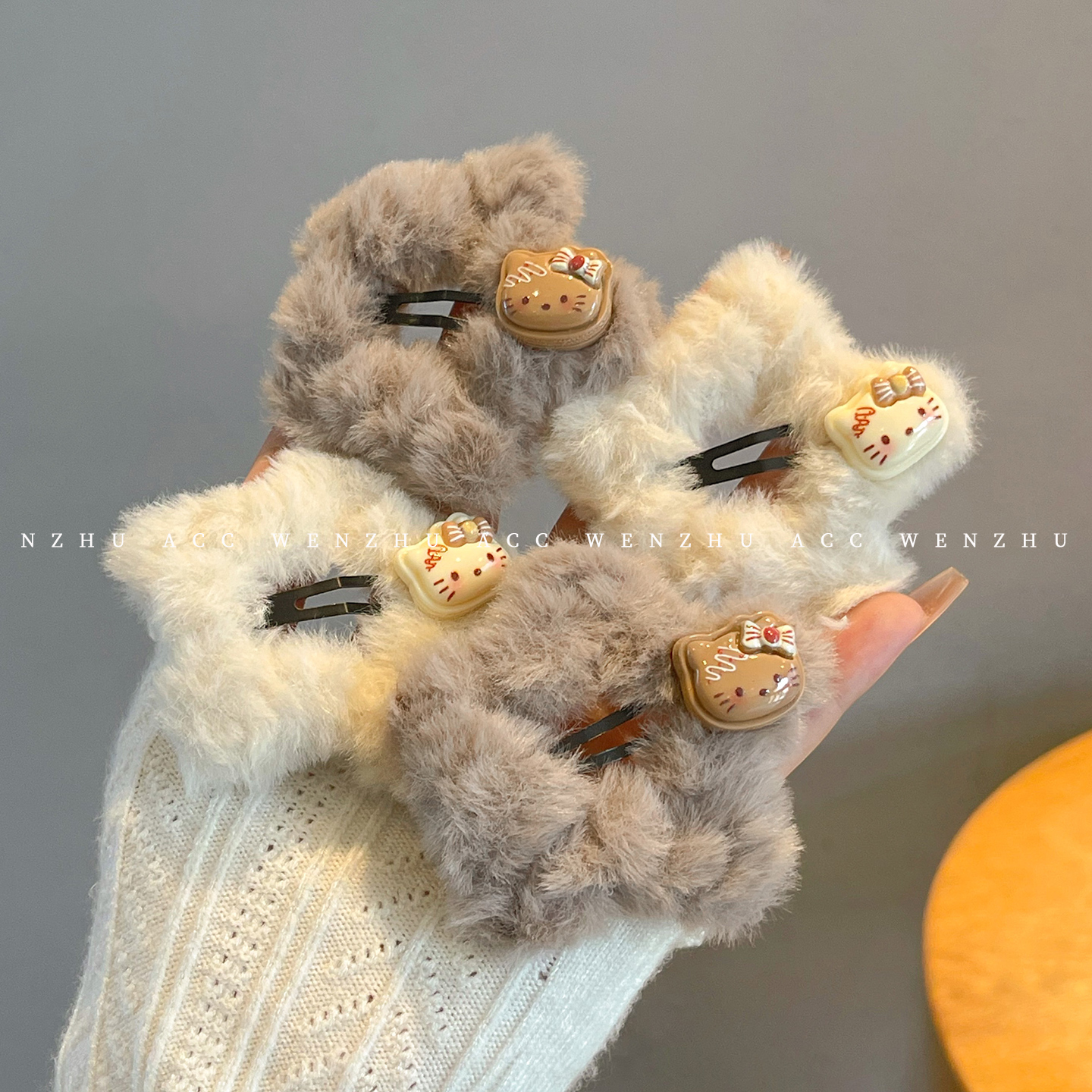 北海道风毛绒小熊发夹