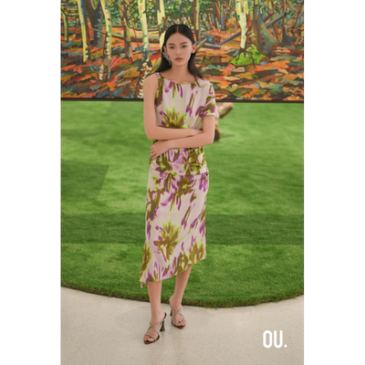 欧点真丝腰立裁褶皱印花连衣裙