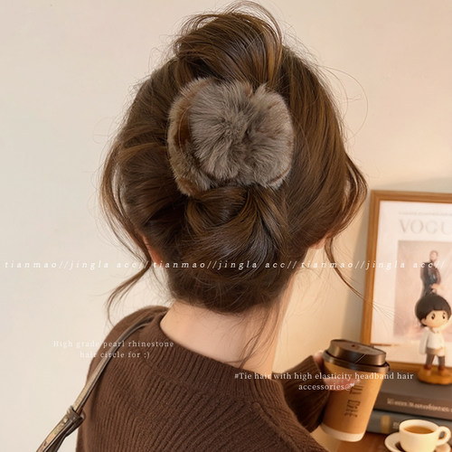 冬季女士毛绒发夹秋冬獭兔抓夹女高级感新款