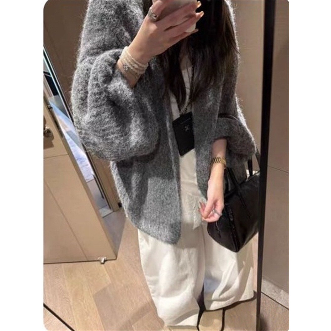 韩系慵懒风灯笼袖针织开衫女秋冬新款加厚保暖宽松大码毛衣外套
