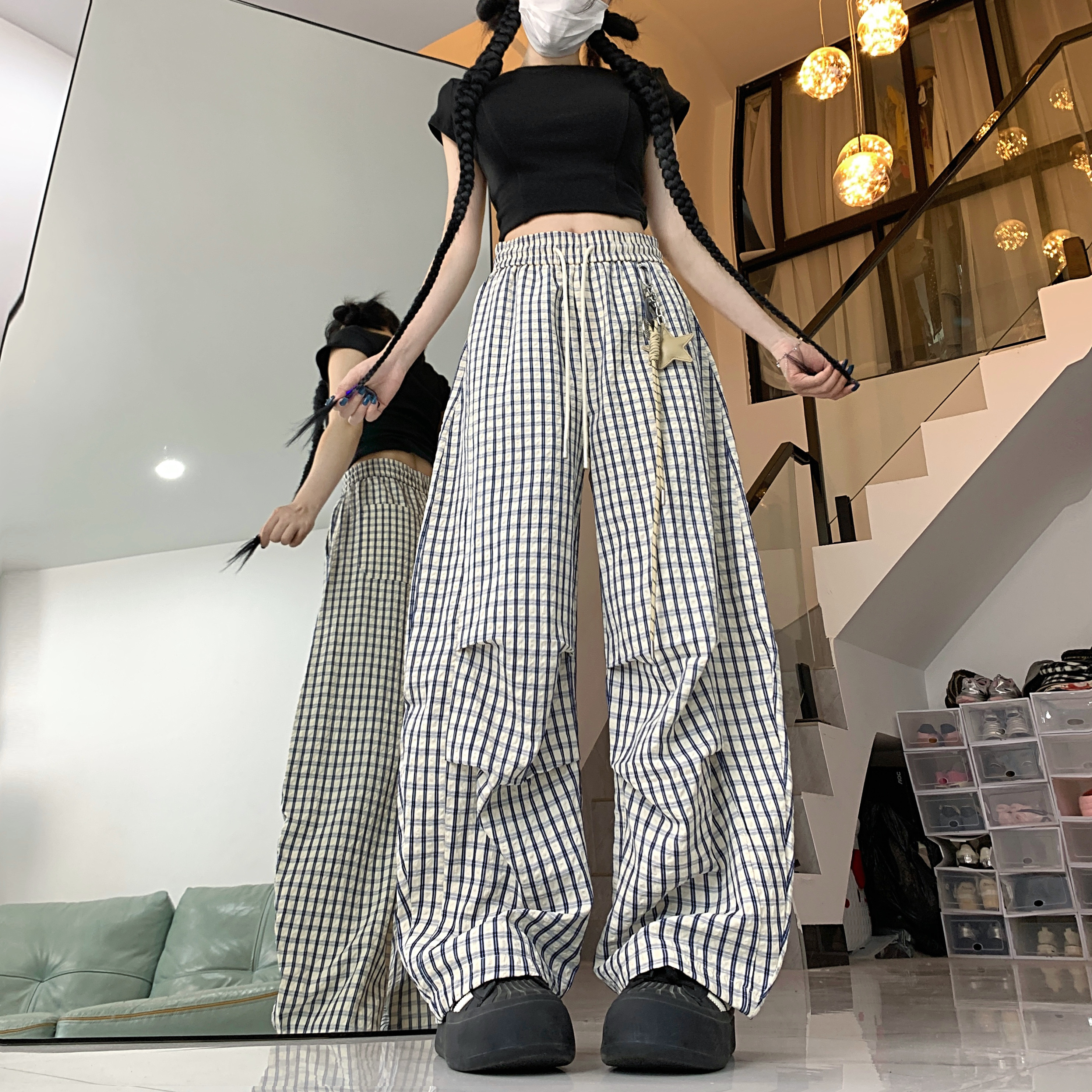 星星挂饰蓝色褶皱格子裤夏季女