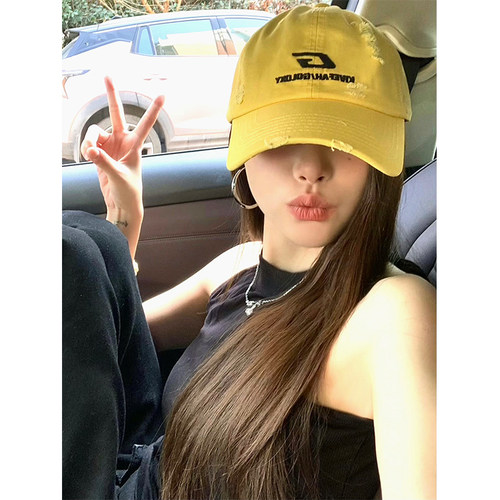 强推！美式破洞棒球帽子女夏小众设计显脸小大头围情侣复古鸭舌帽