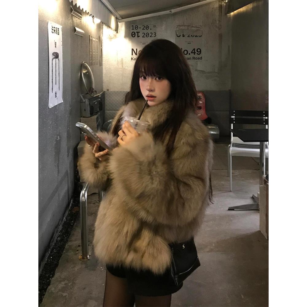 高级环保狐狸毛皮草外套女冬短款2025新款加厚双色渐染毛茸茸大衣