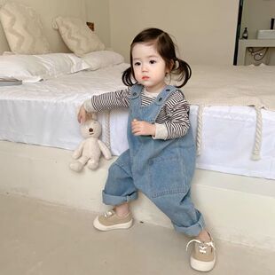 安阳童装女童牛仔背带裤套装洋气宝宝春秋儿童裤子两件套男童百搭