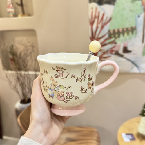 陶瓷杯田园风格女生手工制作