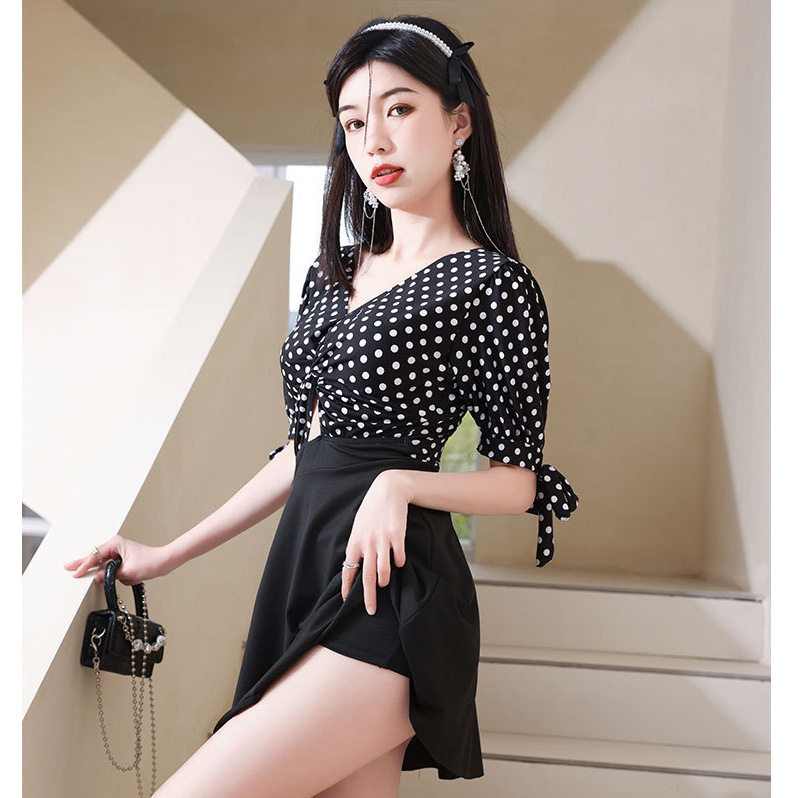 温泉泳衣女大码胖mm遮肚显瘦保守裙式连体网红风平角裤超仙泳装