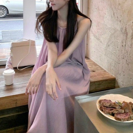 法式初恋温柔紫色挂脖吊带连衣裙夏季女度假风宽松显瘦A字长裙子