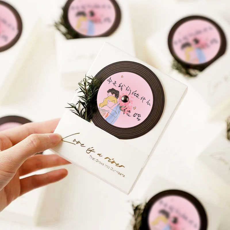 新款结婚喜糖盒子唱片创意喜糖盒婚礼用感伴手礼糖盒