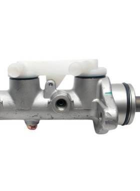 51100-81220制动总泵刹车总泵适用于铃木CARRY ST100