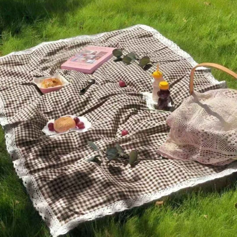 花边格子野餐垫小红书同款ins风桌布春秋游露营草地垫复古格餐垫