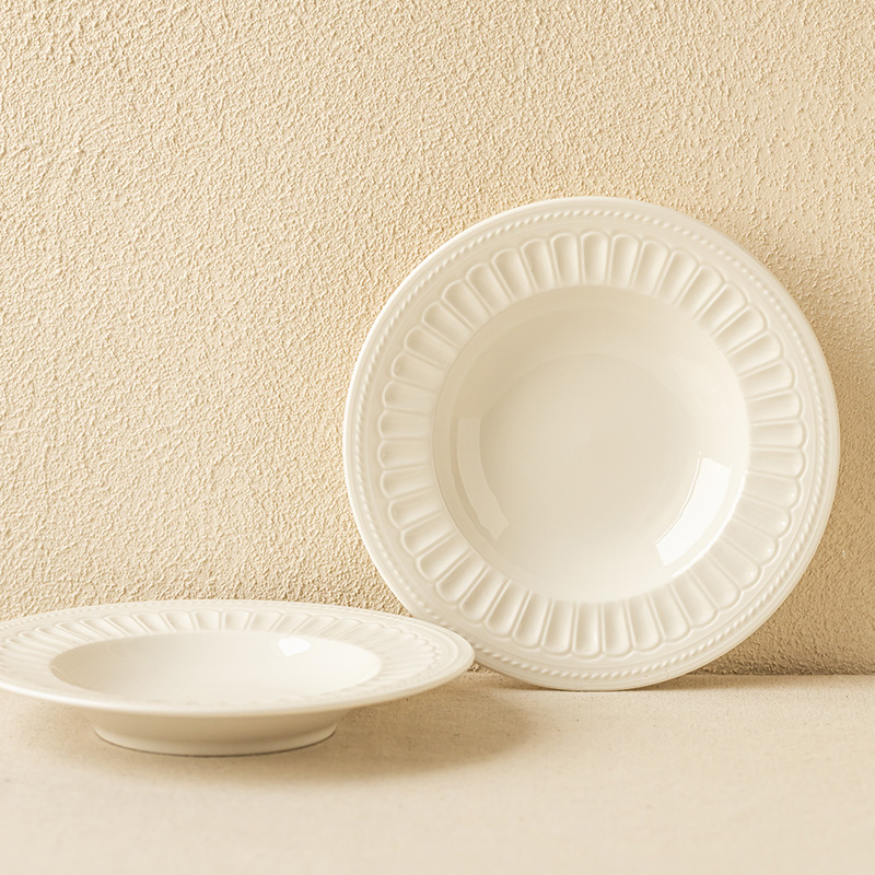 草帽盘大众北欧风浮雕陶瓷盘子