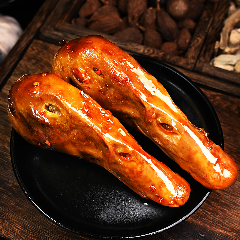 蛮尤辣手工现做香辣鸭头