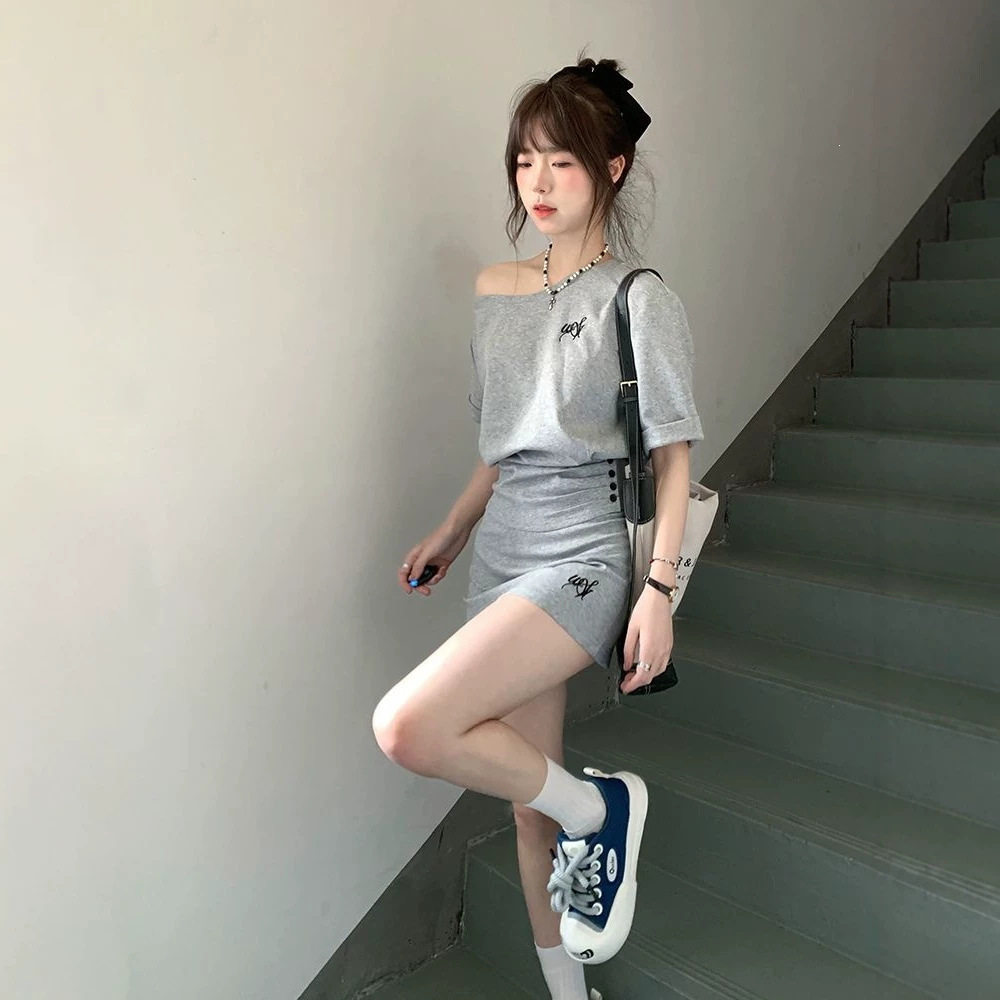 韩系慵懒风休闲运动套装女夏季时尚短款斜肩短袖短裙小个子两件套