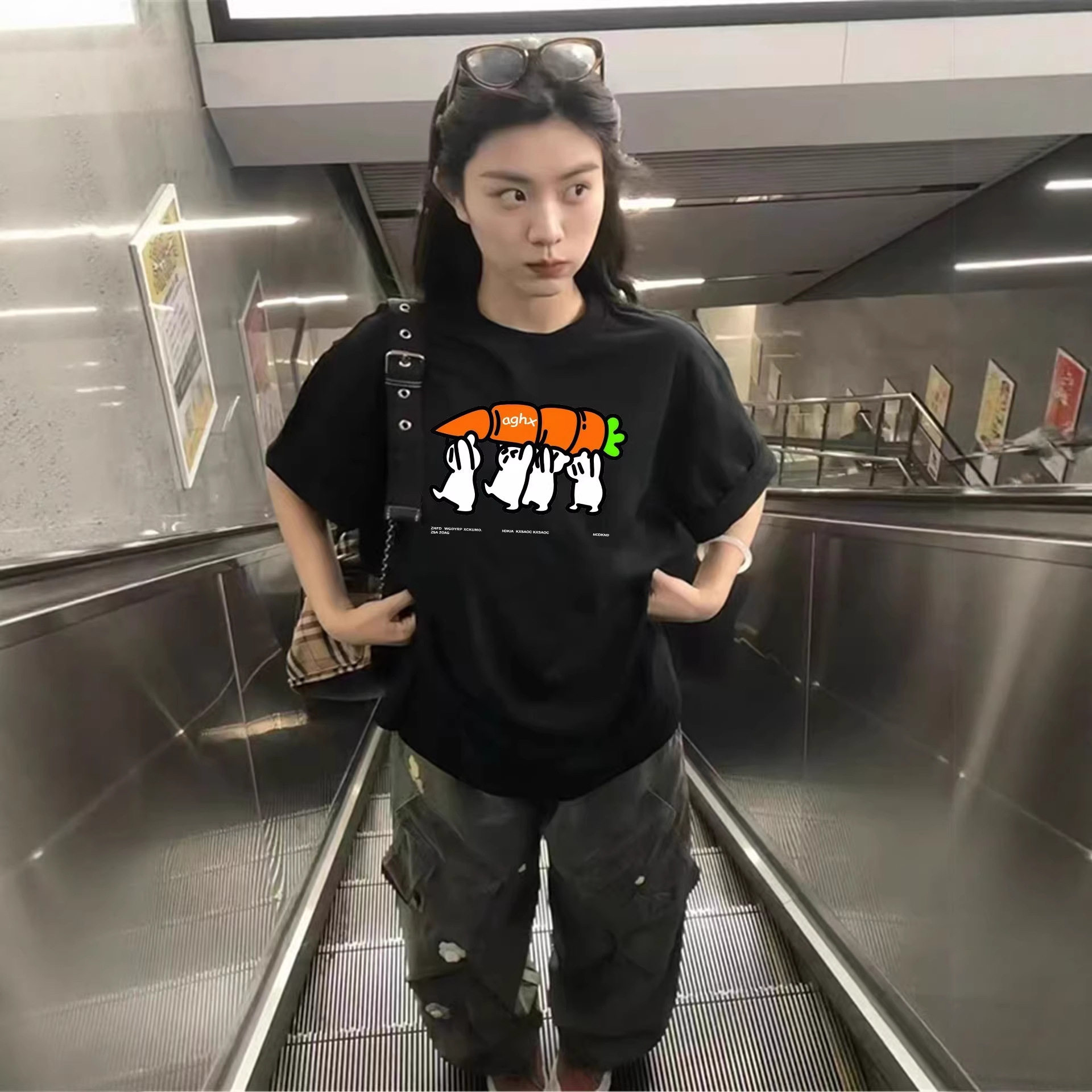 黑色纯棉短袖t恤女2026新款爆款夏季正肩设计感美式宽松半袖上衣