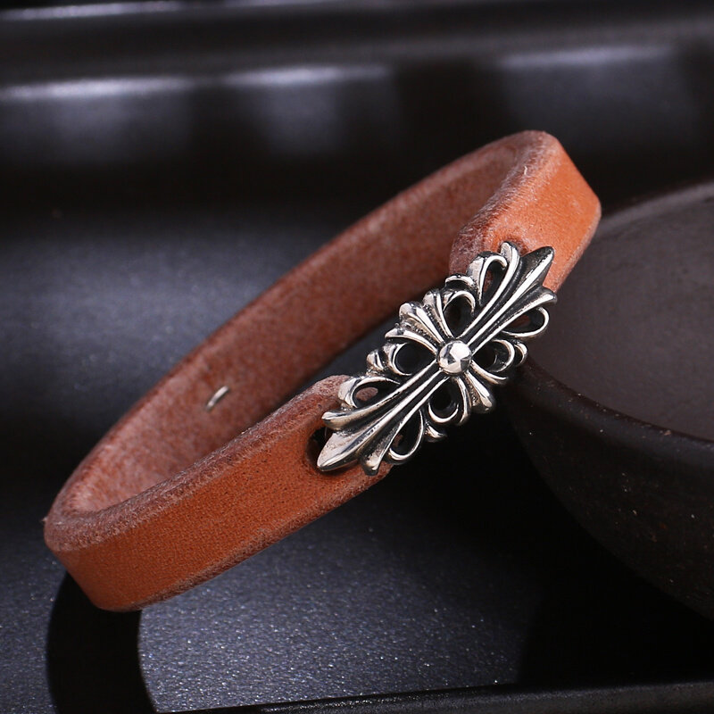 正品日本枥木鞍革无缝银十字架克罗芯心枥木皮手环手镯女男一生之