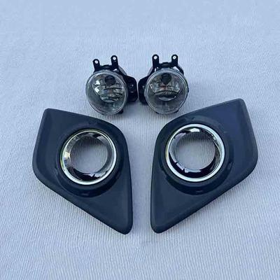 适用于丰田海拉克斯16款雾灯套装前雾灯框Hilux 2016 fog lights