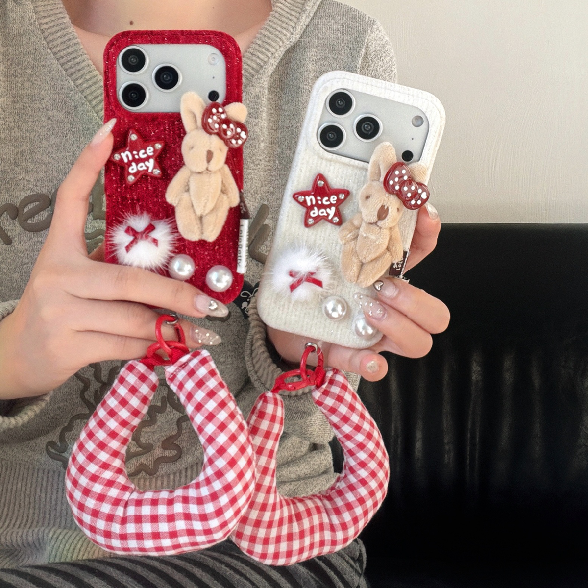 两色绒面 立体红蝴蝶结公仔小熊星星贴片手腕带适用于苹果14时尚创意手机壳ins风新款17系列手机保护壳15pro,3C数码配件,手机保护套/壳,淘宝优惠券,粉丝福利购,淘宝优惠卷