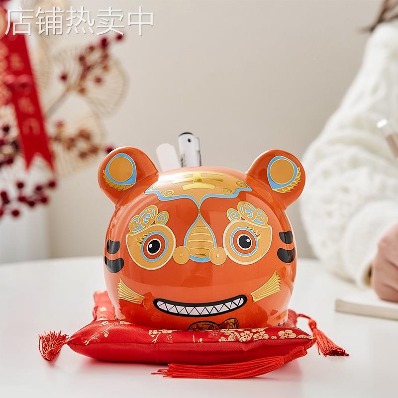 新中式老虎陶瓷笔筒创意家居客厅书房装饰摆件桌面文具收纳教师节