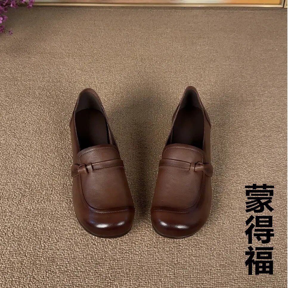 临沂蒙得商贸大妞女鞋店秋季拼接浅口单鞋软底机能乐福单鞋妈妈a1
