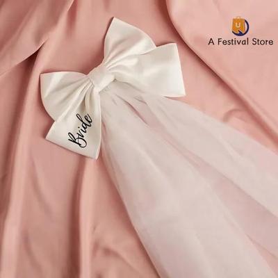 WhiteBridowVlacHenPyk