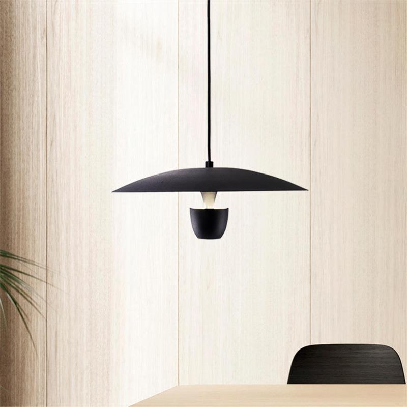 客厅现代简约北欧极简新款飞碟吊灯餐厅卧室个性LED中山家装灯具