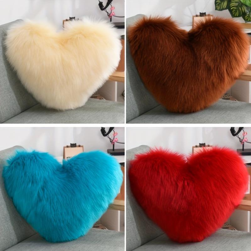 爱心形长毛绒抱枕家用靠垫毛毛沙发腰垫办公室座椅午睡仿羊毛靠枕