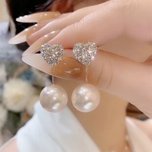 薇淼两戴珍珠满钻爱心耳环登来2025新款超仙耳针轻奢高级感耳饰女