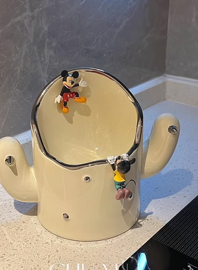 收纳盒化妆品首饰桌面入户钥匙收纳玄关摆件轻奢高级感小众客厅