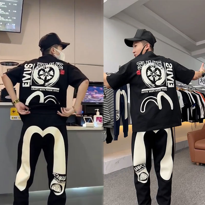 快手爆款春季新款情侣宽松发泡T恤男2024新款春季原创时尚短袖男