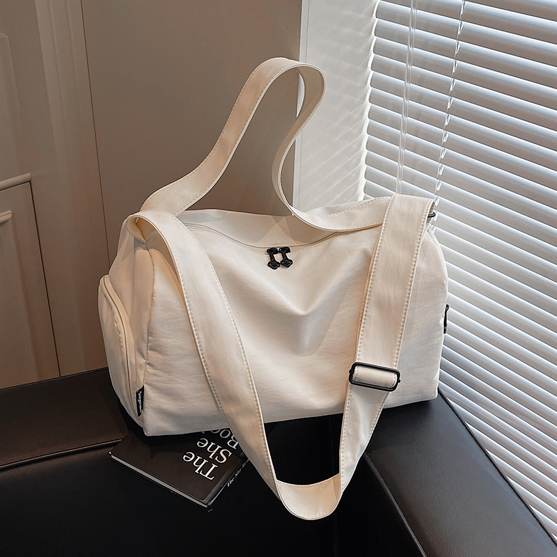 运动健身包女干湿分离高级感防水