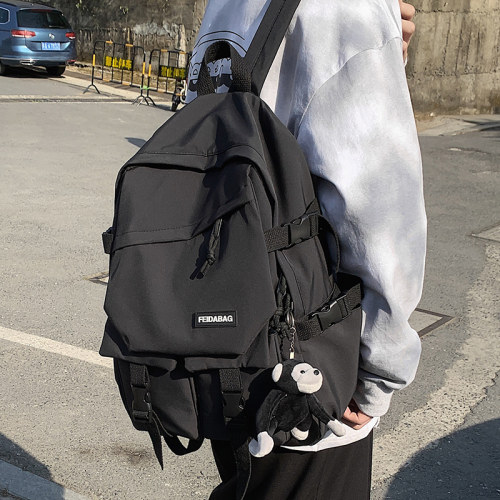 书包男生初中高中双肩包