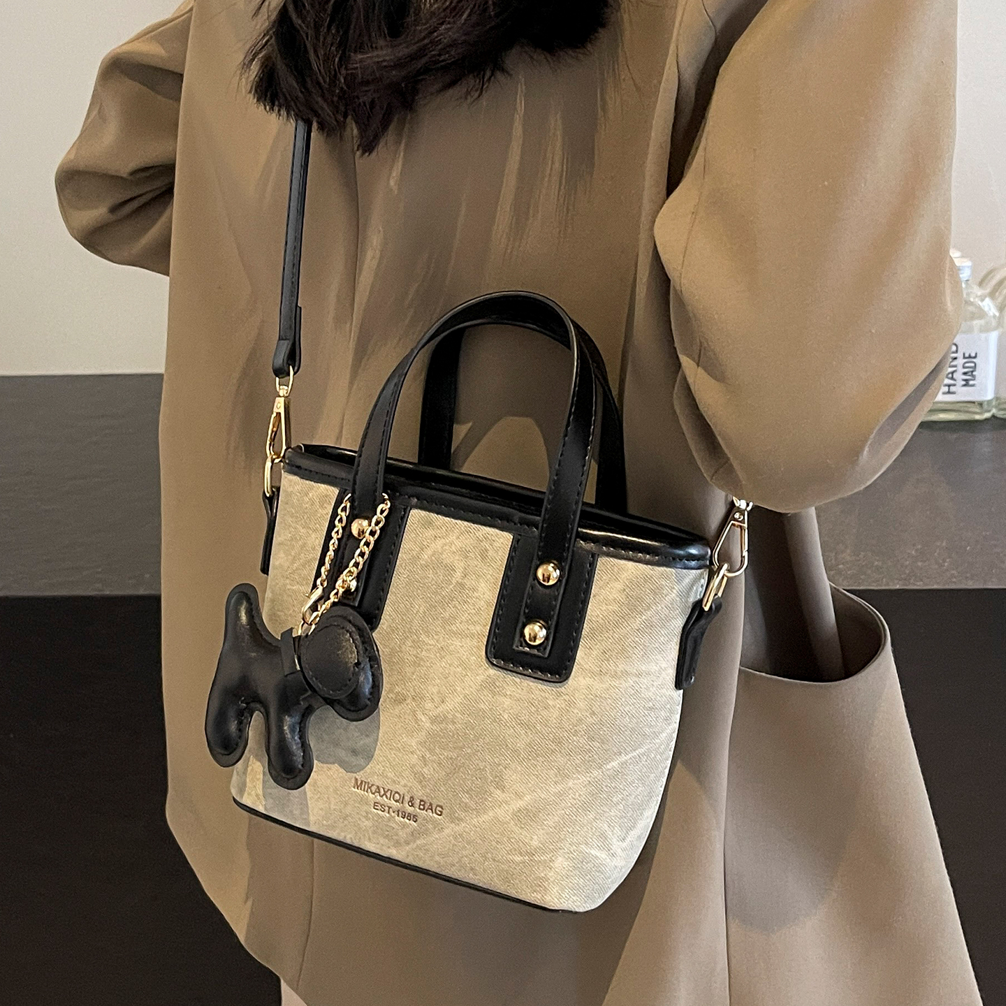 小众斜挎水桶包2025新款