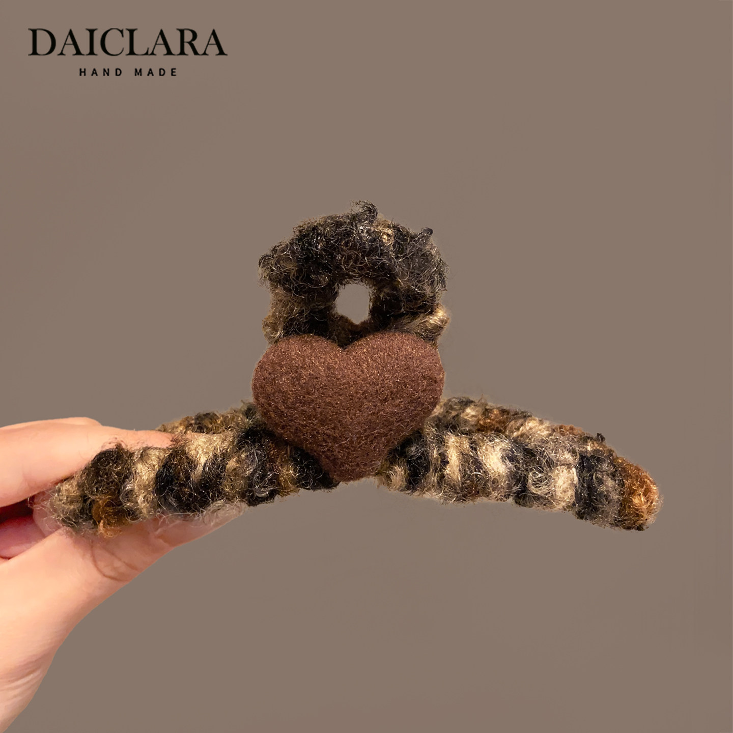 新款秋冬棕咖毛绒爱心毛呢抓夹复古高级感鲨鱼夹发饰大号发饰,饰品/流行首饰/时尚饰品新,发饰,淘宝优惠券,粉丝福利购,淘宝优惠卷