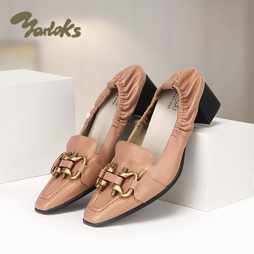 头层牛皮，羊皮内里，连帮注塑工艺