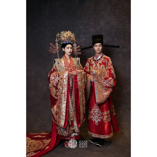 出租倒叙正版中式宋制汉服婚服婚礼定制嫁衣凤冠霞帔婚礼新娘租赁