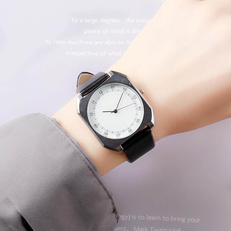 北欧极简设计手表男女学生时尚潮流大表盘轻奢复古休闲中性百搭款