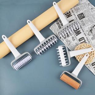 PP擀面杖滚轮刺针披萨打孔器创意切花器面条切披萨滚轮刀烘焙工具