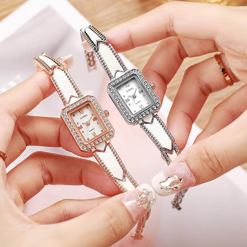 新款品牌手表 女款学生钢带时尚手表 女士石英生活防水时装表