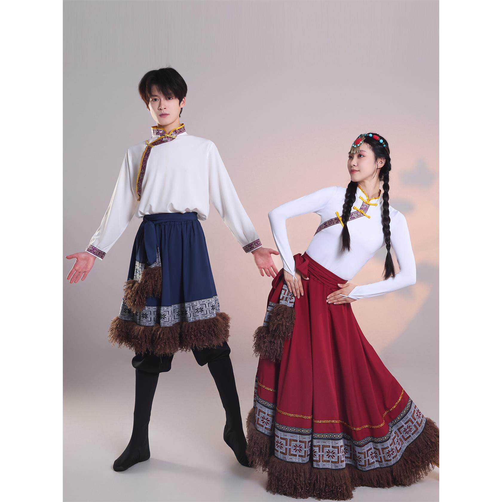 新款藏族舞演出服男女民